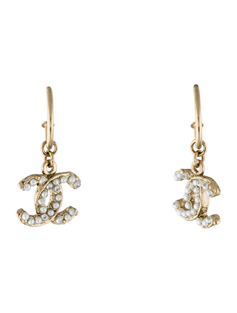 faux chanel cc earrings|chanel earrings the real.